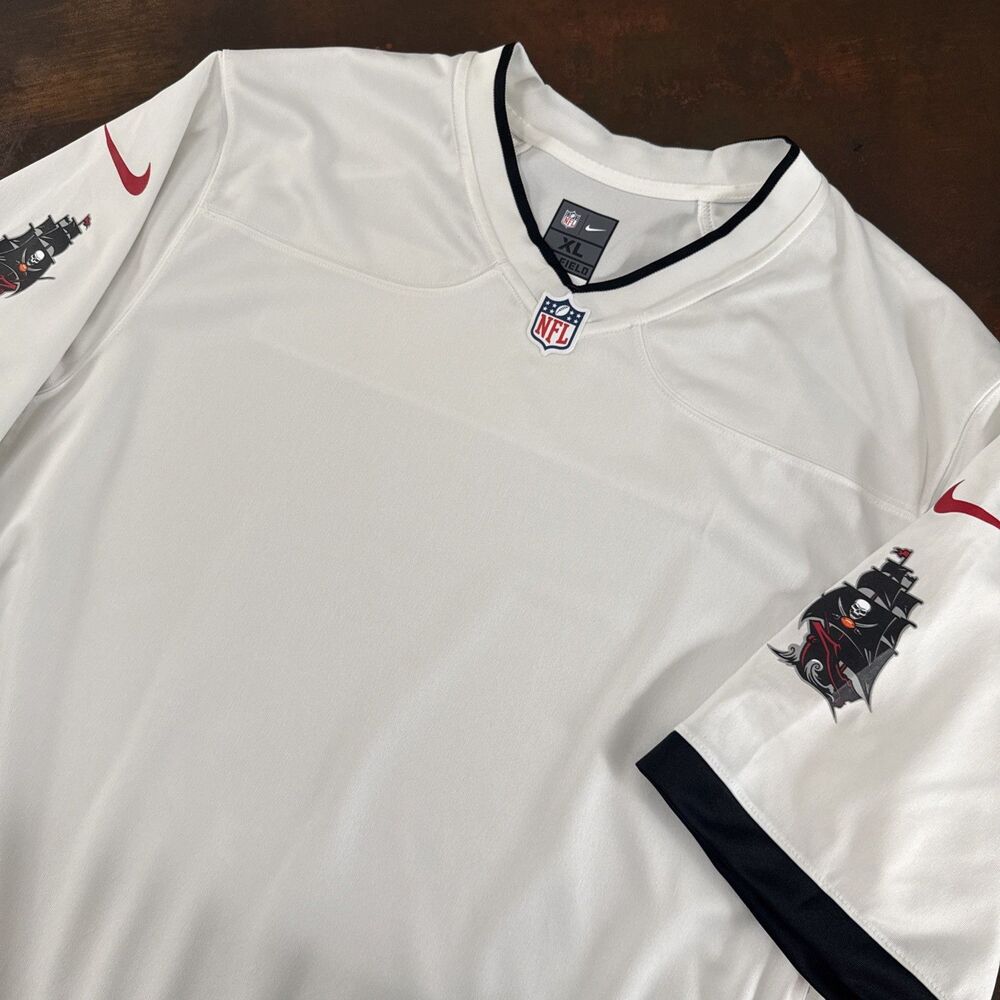 Nike Tampa Bay Buccaneers Blank Engineered White XL Jersey Sportswear NFL game